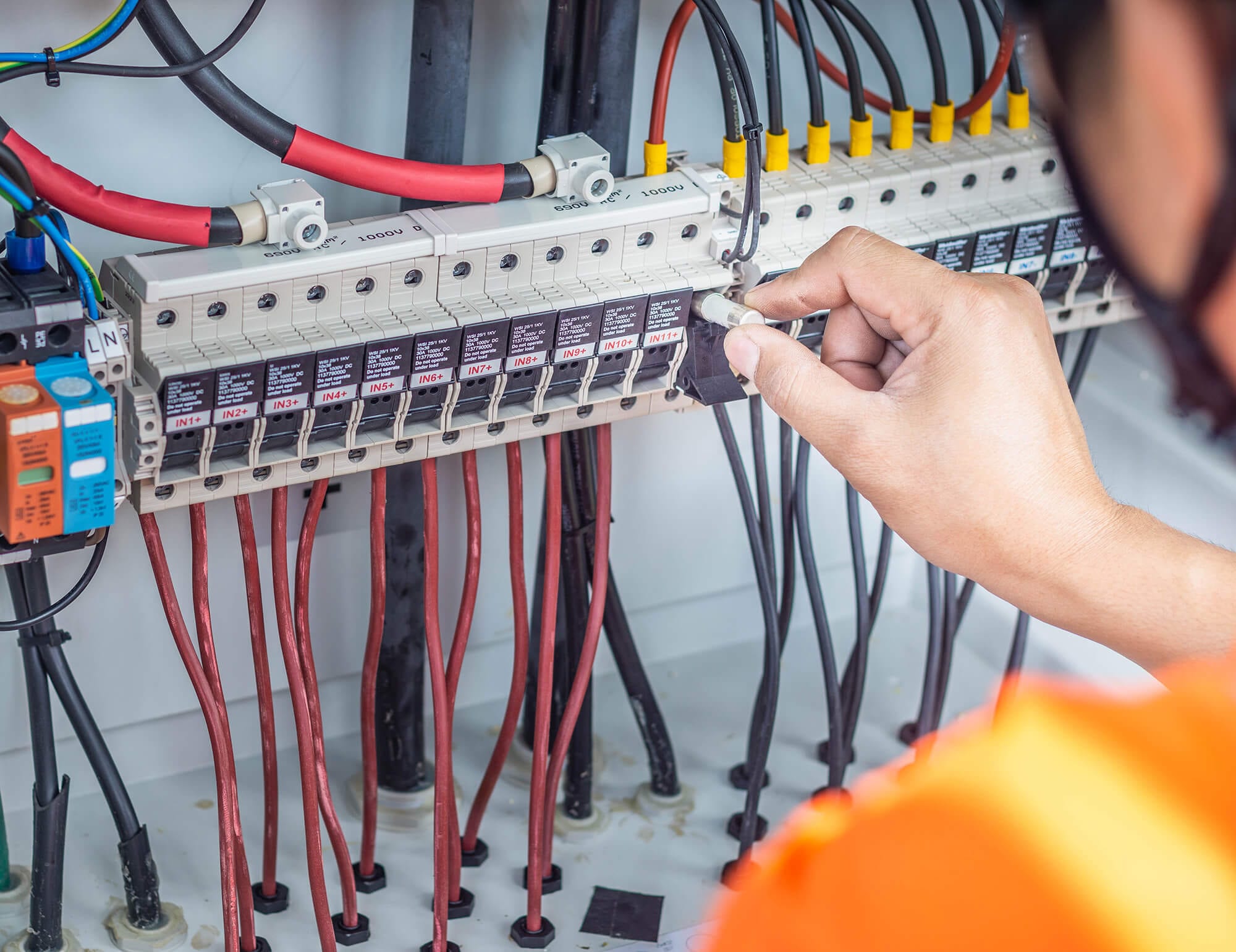 Engineer doing electrical safety inspection & testing